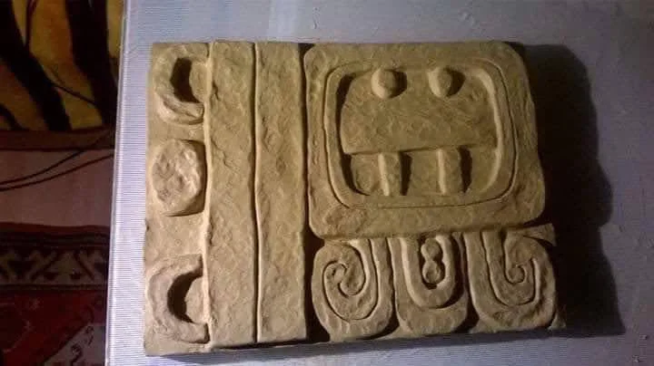 Domborműves egyiptomi figurális falipanel
